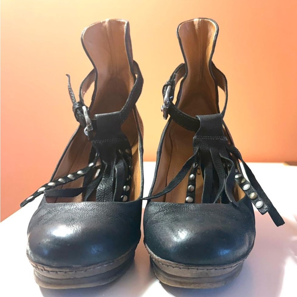 Aerostep Genuine Leather Women’s Shoes - Picture 3 of 13